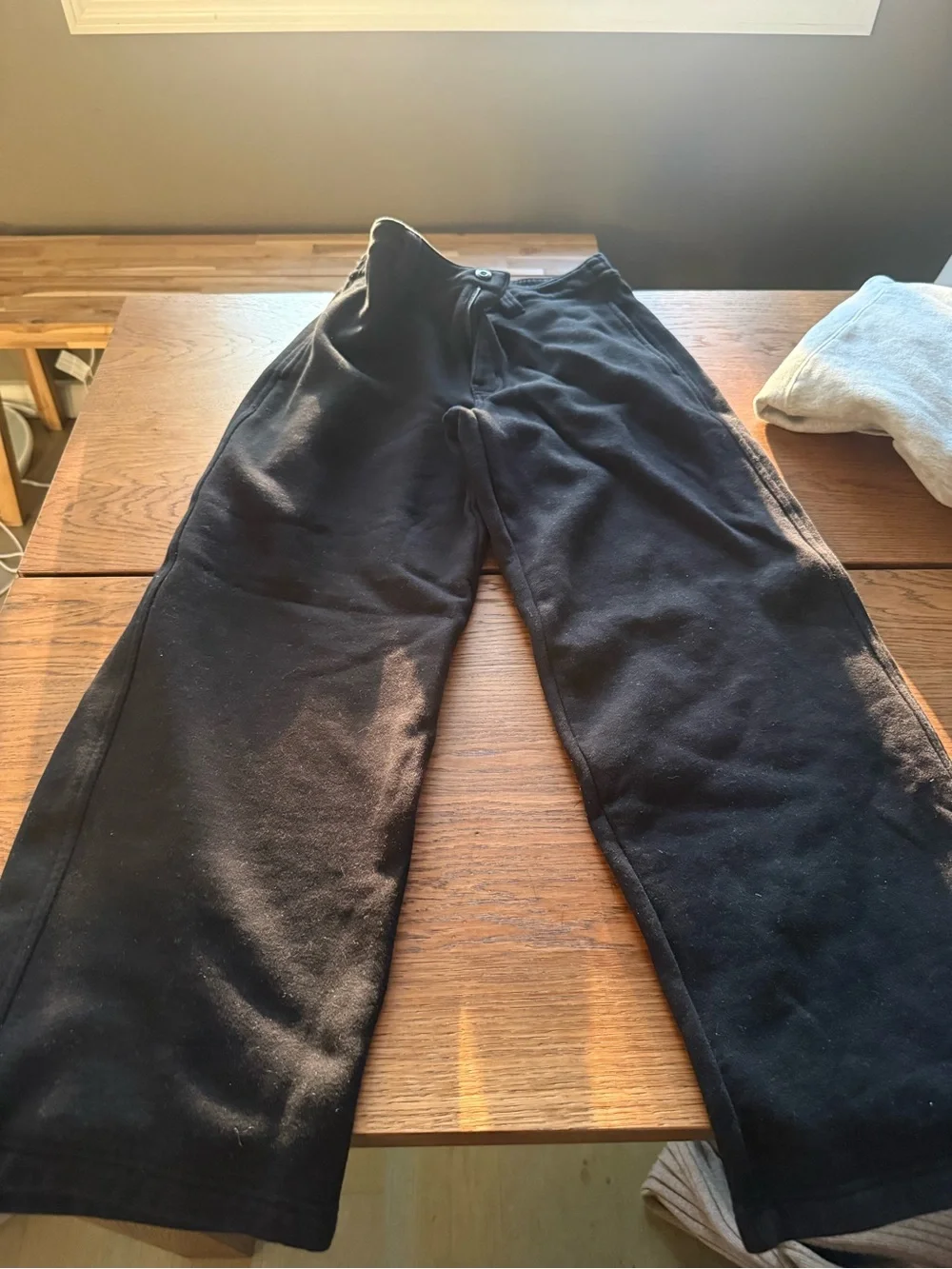 Aritzia - TNA fleece Black Wide-Leg Pants